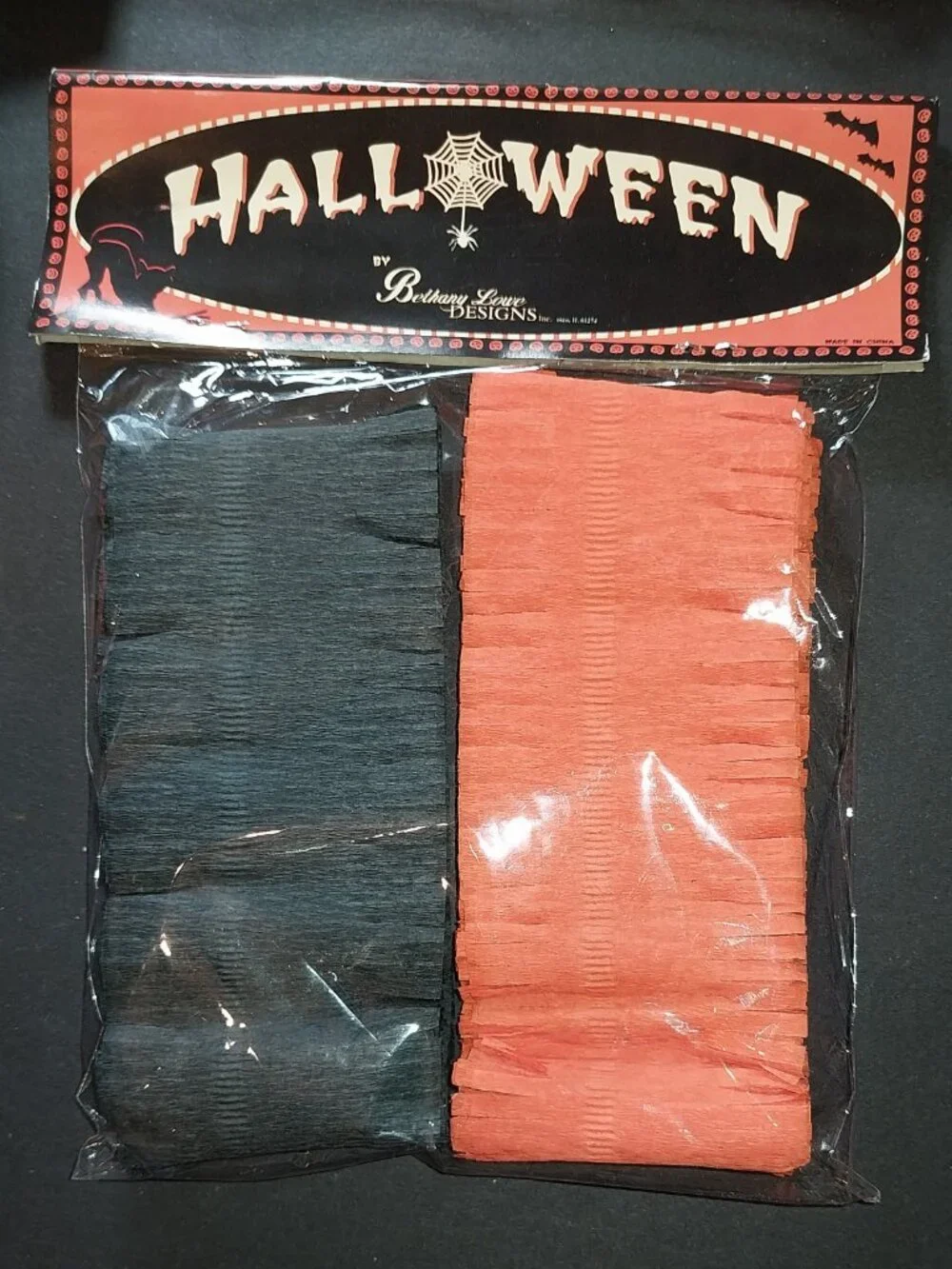 Bethany Lowe Vintage Style Crepe Paper Streamers Orange & Black 6 Packages